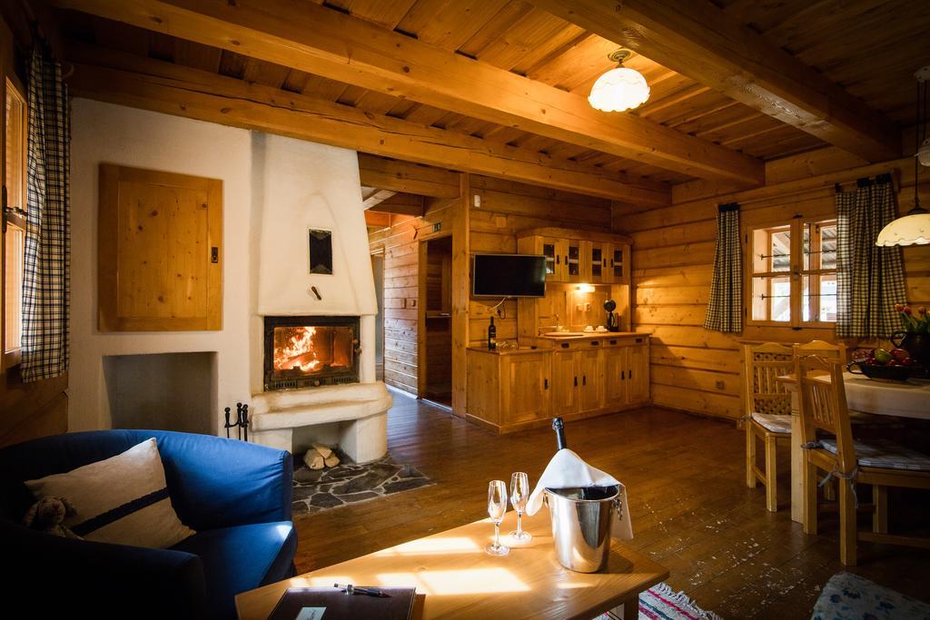 Hotel****Liptovsky Dvor Liptovský Ján 外观 照片
